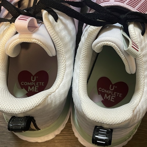 Nike Renew In Season Running Shoes - Picture 3 of 11